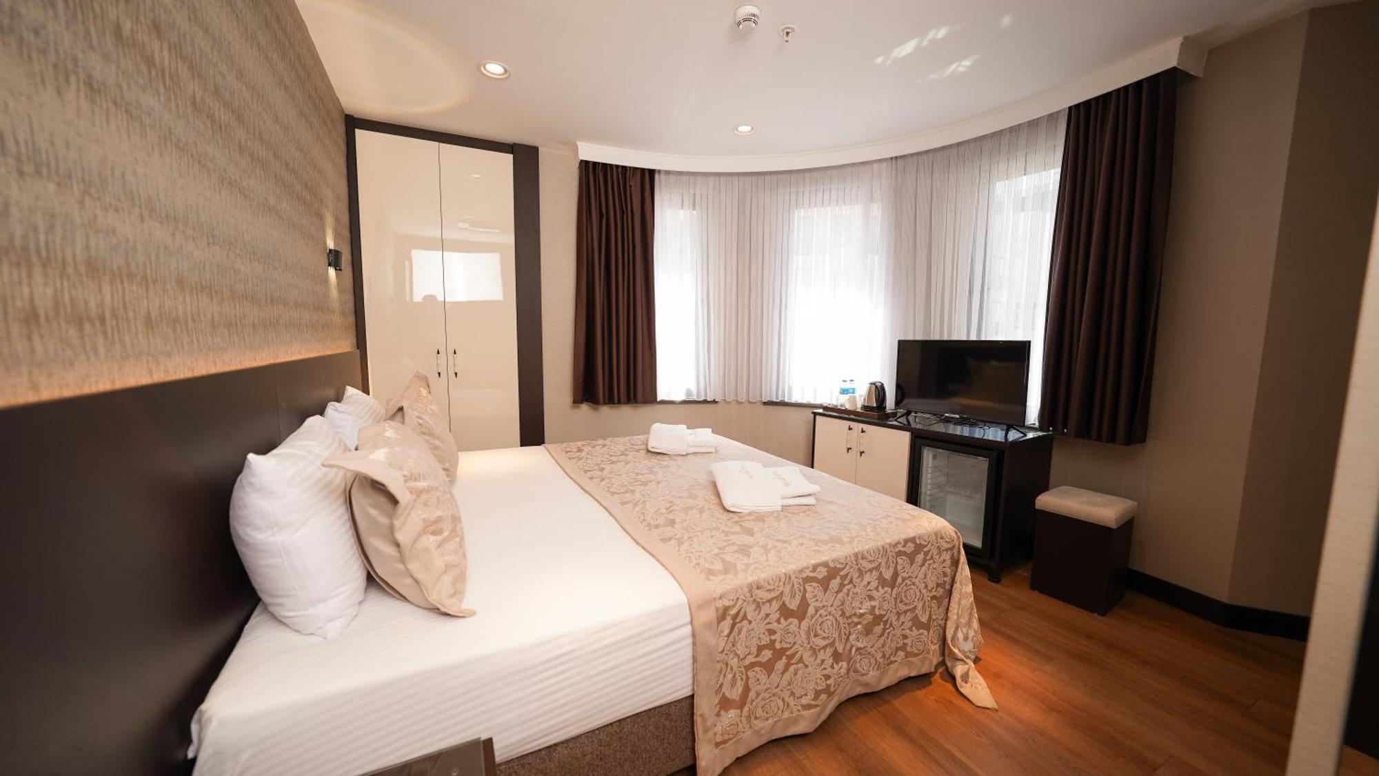 Bellezza Hotel อิสตันบูล ภายนอก รูปภาพ