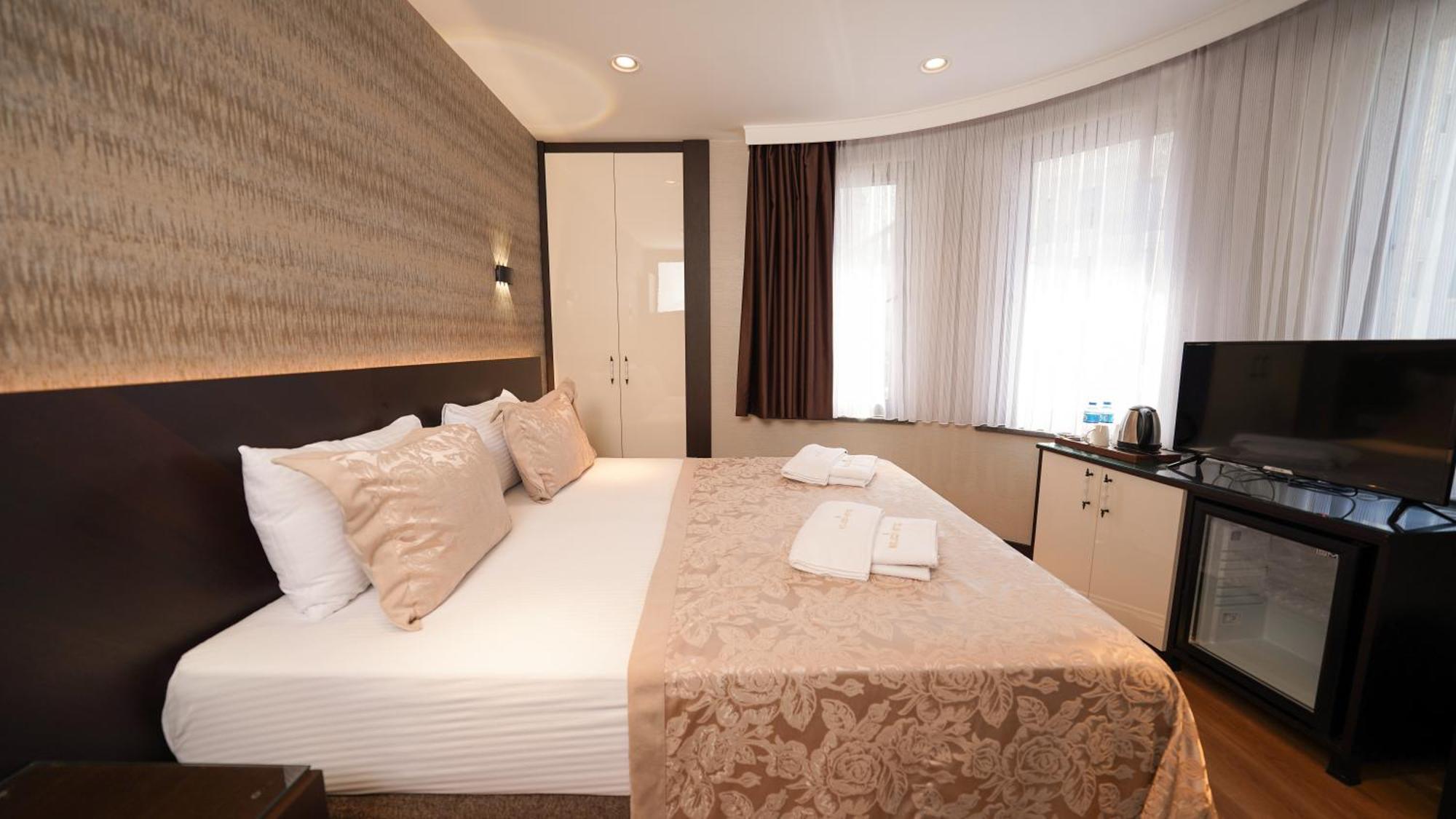 Bellezza Hotel อิสตันบูล ภายนอก รูปภาพ